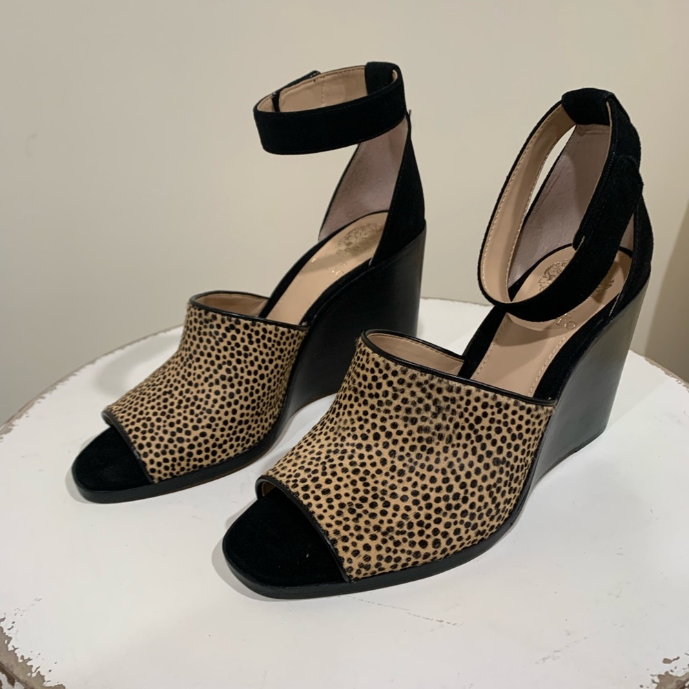 Vince Camuto wedges